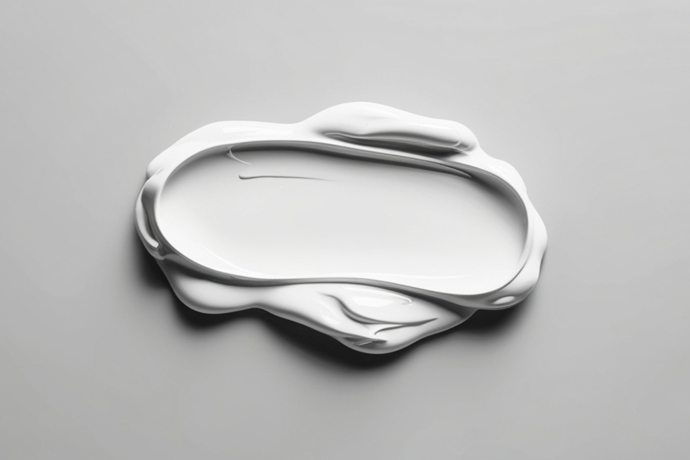 Multiple packets of Heinz ketchup demonstrate RubeeFlex's approach to brand packaging